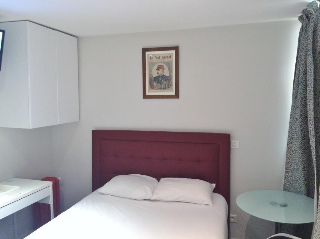 Hotel Savoy Paris Rum bild